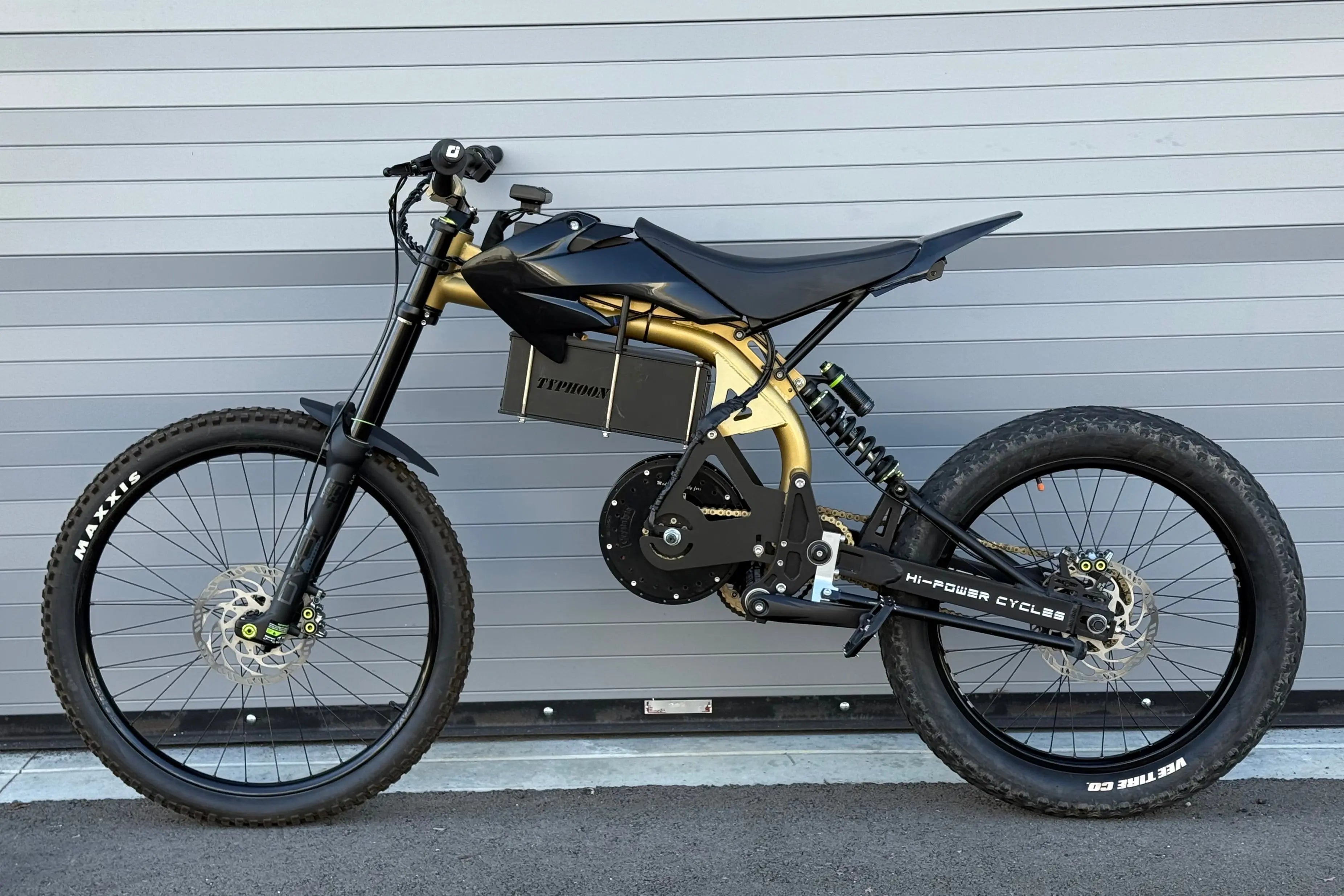 Typhoon PRO 8.0 (Very rare, Upgraded!) Hi Power Cycles