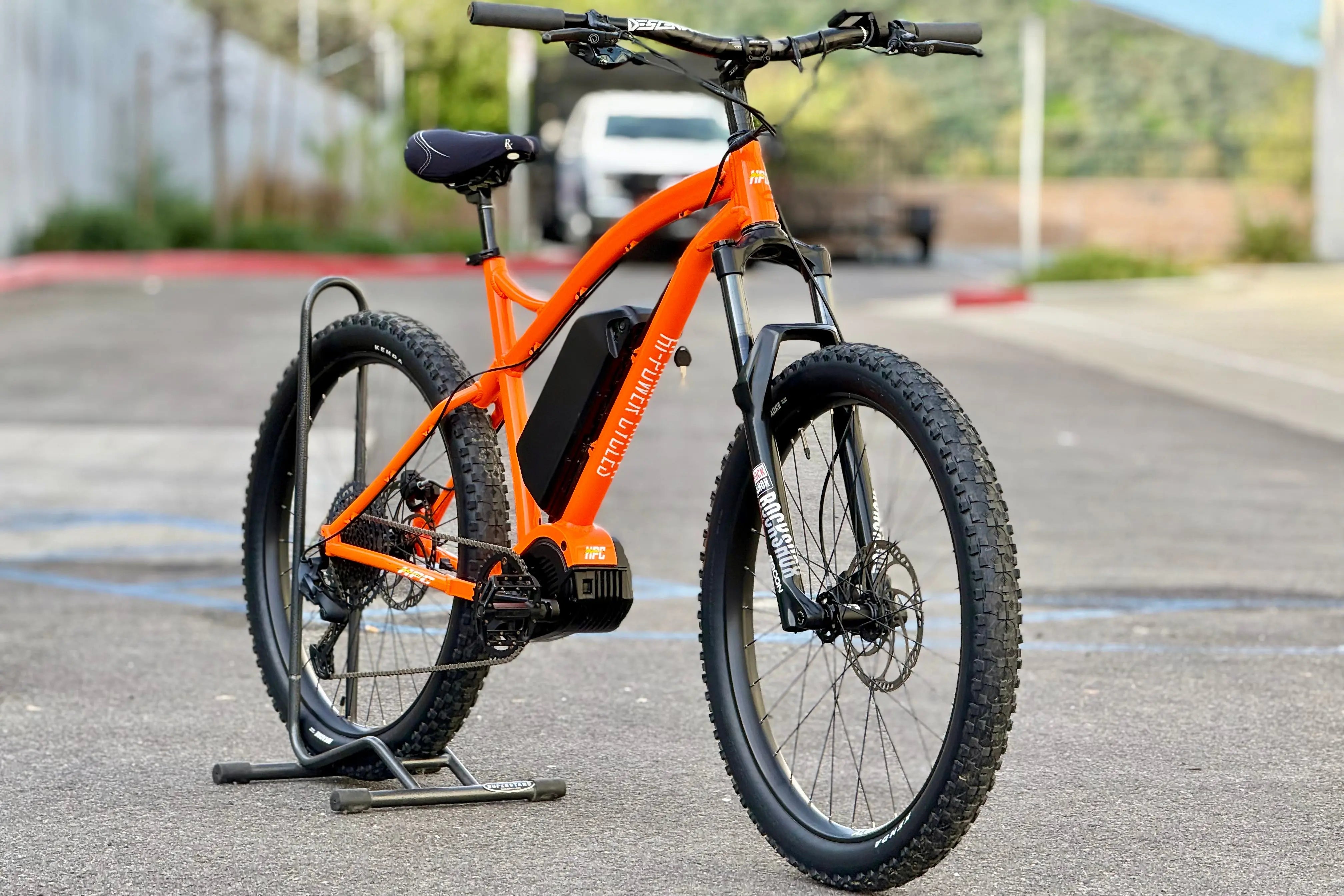 DEMO: 2000W Scout High Performance E-Bike (w/ Tons of Upgrades!) Hi Power Cycles