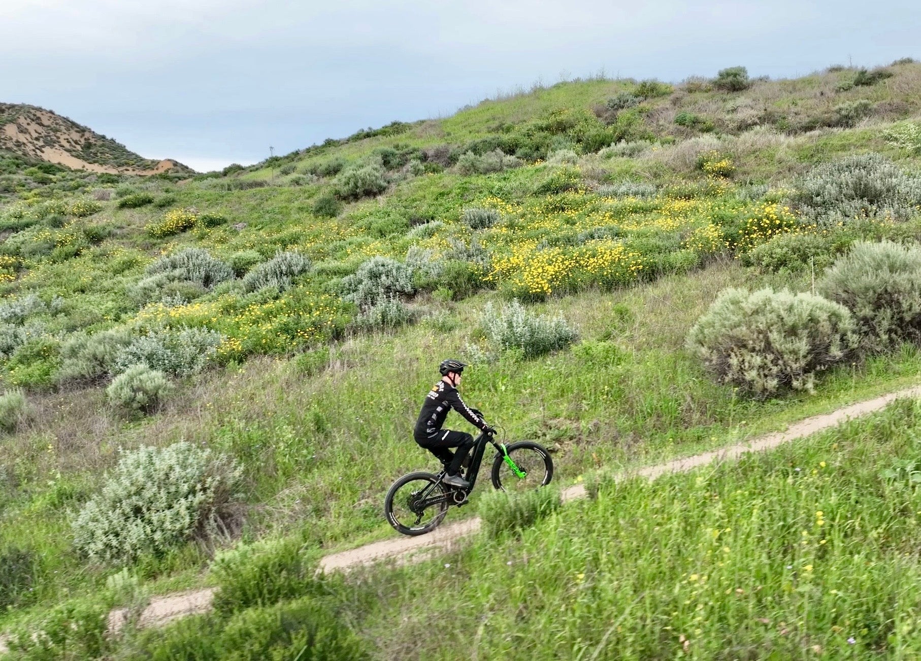 Trailblazer High Performance Enduro E-Bike Lineup: Conquering Off-Road Terrain with 2000W Power